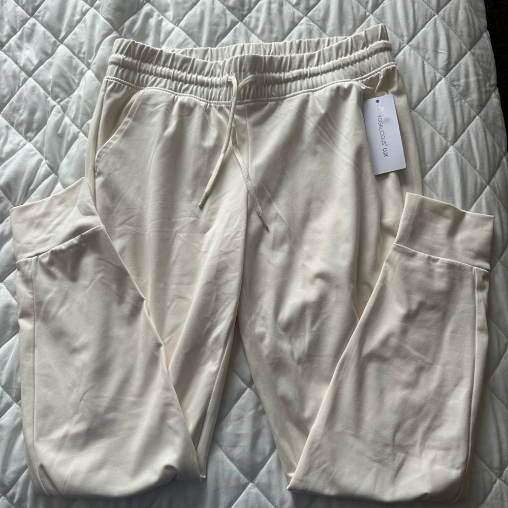 Yogalicious Lux Gardenia Jogger Pants